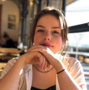 Meet your Posher, Emma-soleil